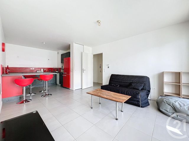 Appartement F2 à vendre - 2 pièces - 43.4 m2 - NOISY LE GRAND - 93 - ILE-DE-FRANCE - Century 21 E.F.I.