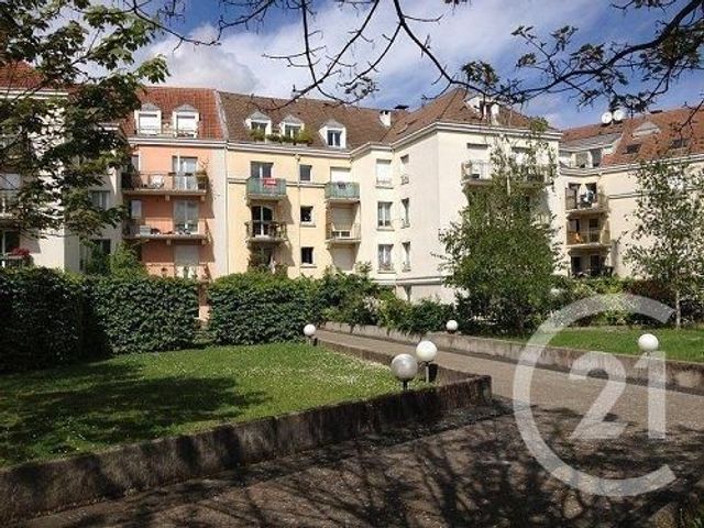 Appartement F2 à louer - 2 pièces - 42.49 m2 - NOISY LE GRAND - 93 - ILE-DE-FRANCE - Century 21 E.F.I.